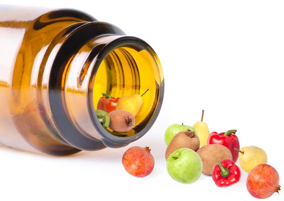 Obst-aus-Pillendose_shutterstock_103216298_Roman-Pyshchyk